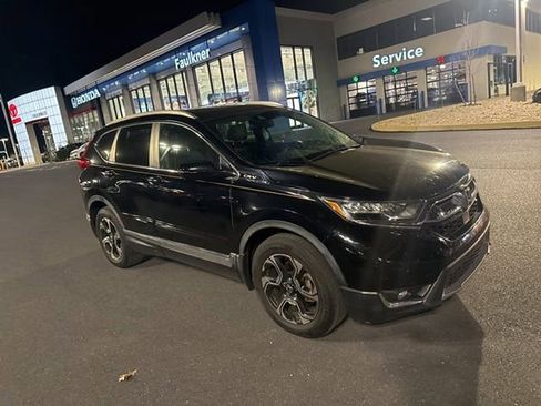 Used 2019 Honda CR-V Touring image 3
