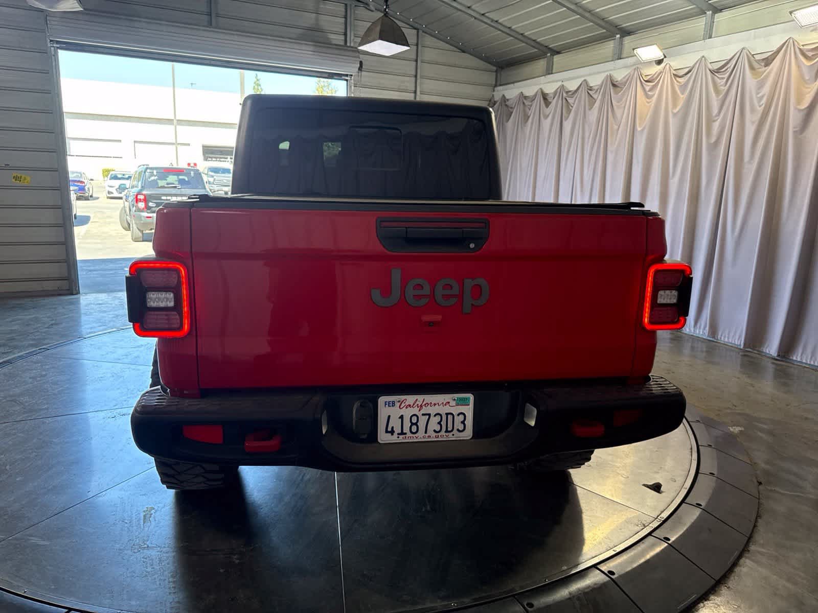 Used 2021 Jeep Gladiator Rubicon w/ LED Lighting Group AWD/4WD image 6