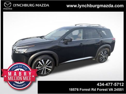 Used 2025 Nissan Pathfinder Platinum w/ Cargo Package AWD/4WD image 1