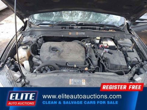 Used 2018 Ford Fusion SE w/ Fusion SE Technology Package image 20