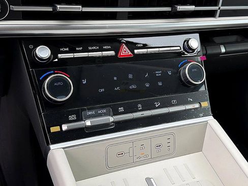 New 2026 Hyundai Santa Fe SEL image 11