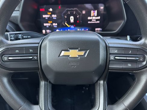 Used 2025 Chevrolet Colorado W/T w/ Advanced Trailering Package RWD image 23