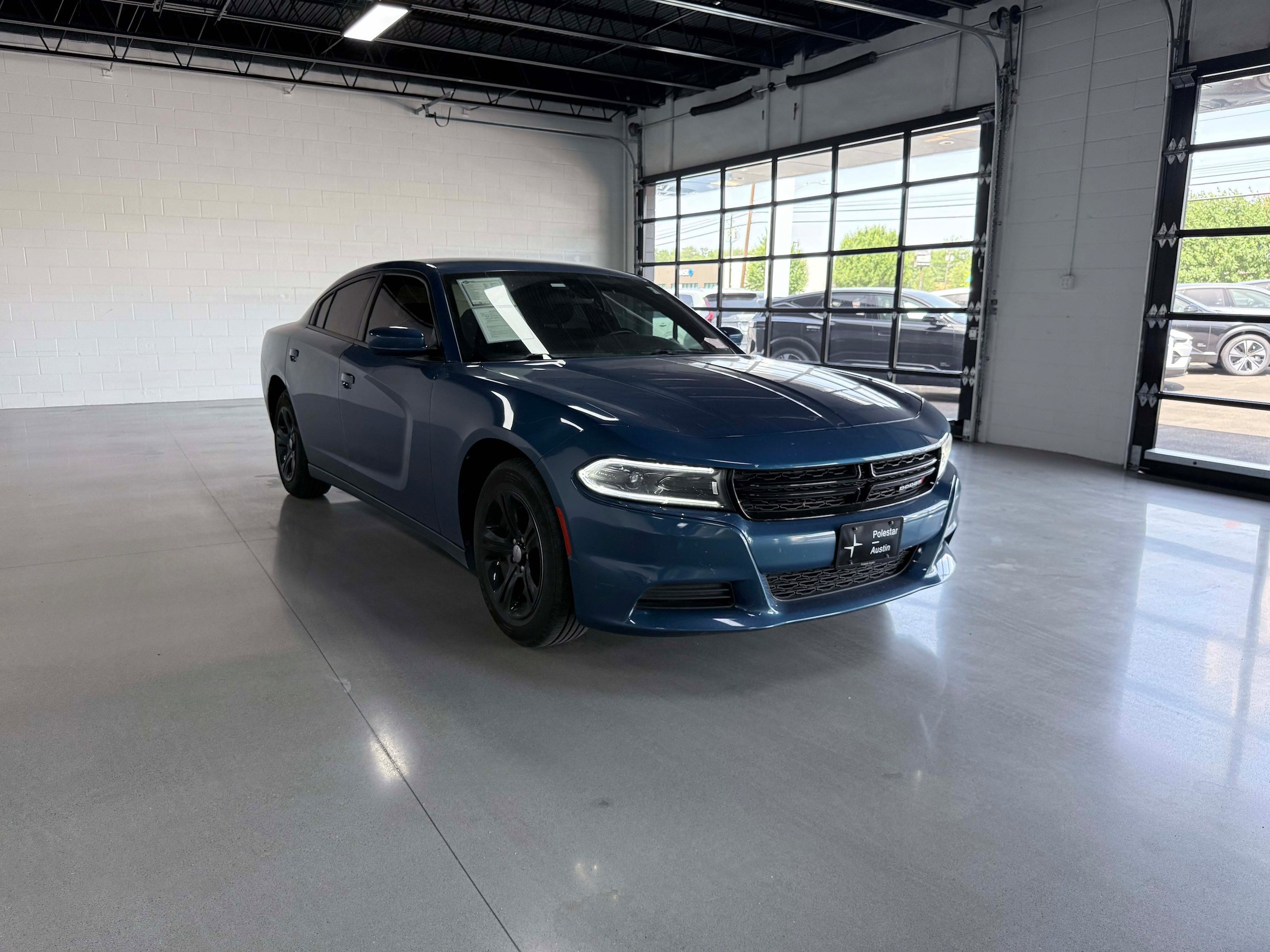 Used 2022 Dodge Charger SXT RWD image 8