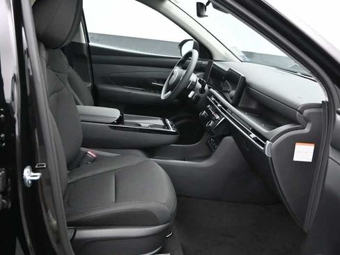 New 2026 Hyundai Tucson SEL FWD image 11