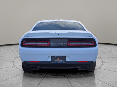 Used 2022 Dodge Challenger R/T image 6