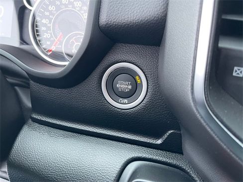 Used 2024 RAM 1500 Big Horn image 29