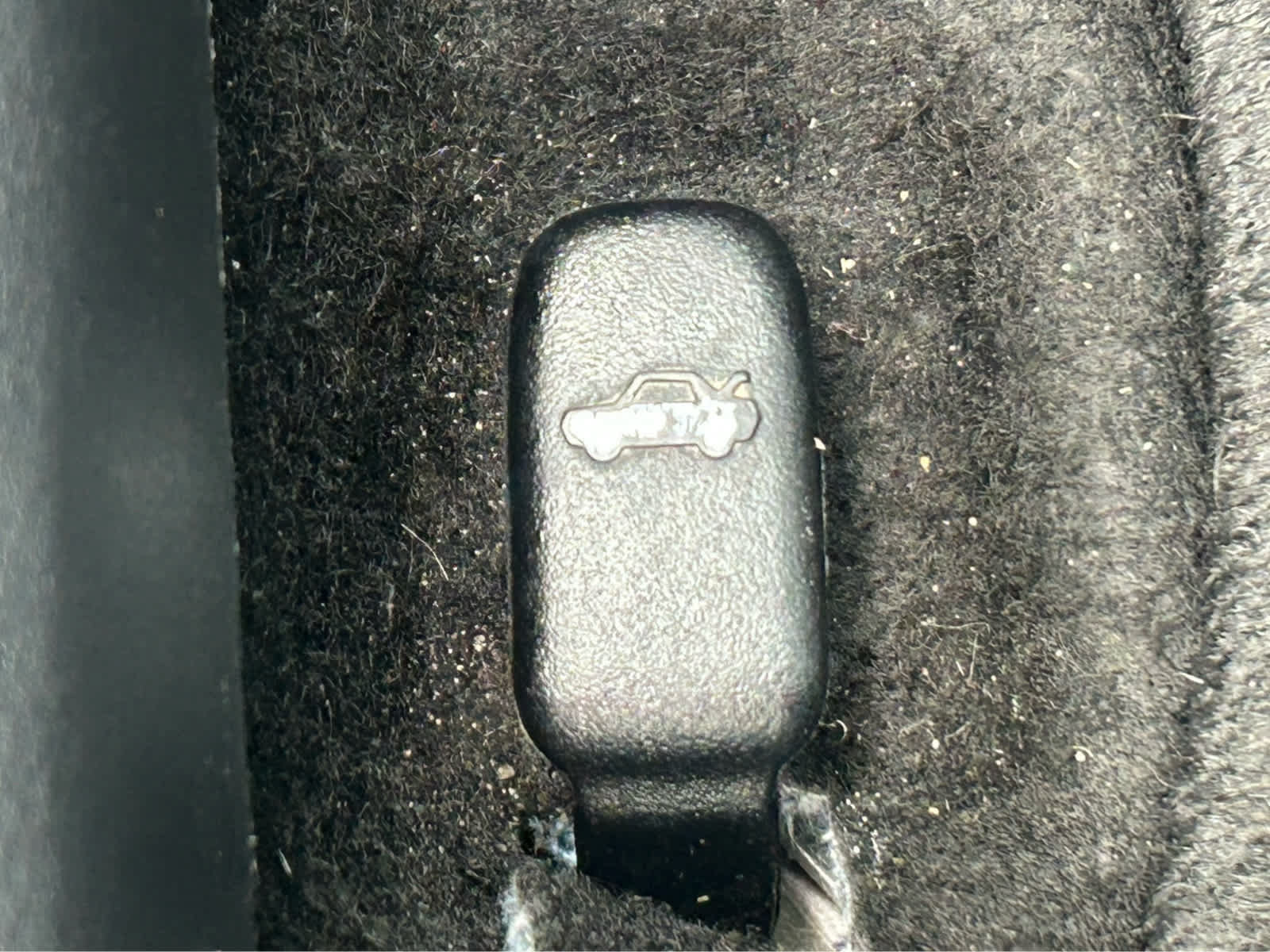 Used 2024 Nissan Versa SV FWD image 6