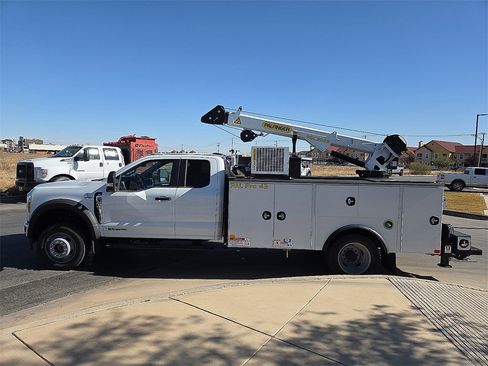 New 2025 Ford F550 XL w/ XL Chrome Package image 2
