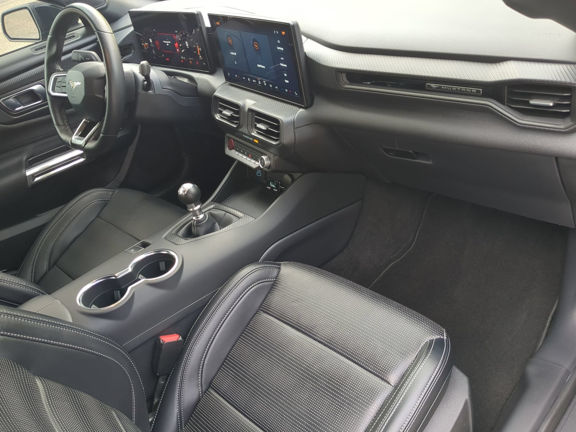 Used 2025 Ford Mustang GT RWD image 48