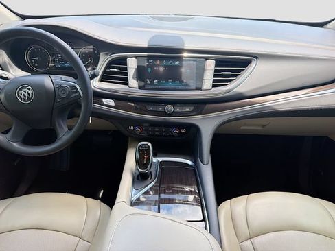 Used 2018 Buick Enclave Premium w/ Trailering Package FWD image 20