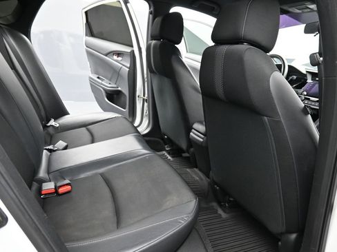 Used 2020 Honda Civic Sport image 17