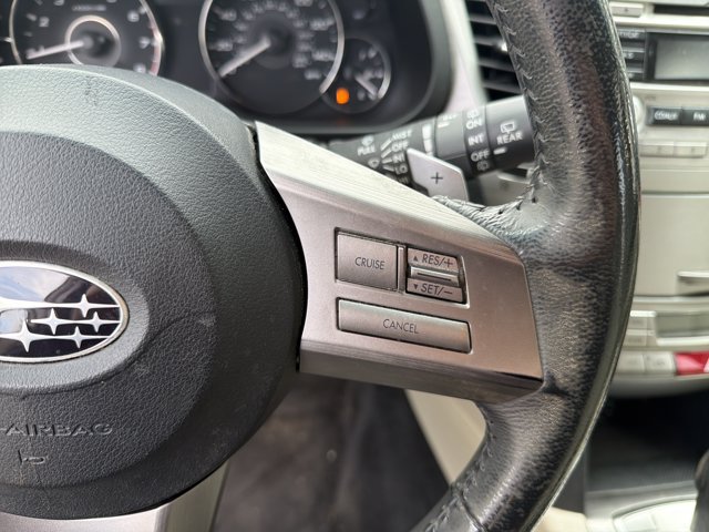 Used 2011 Subaru Outback 2.5i Limited w/ PWR Moonroof Pkg AWD/4WD image 16