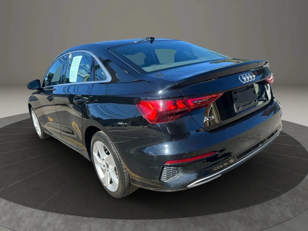 Used 2022 Audi A3 2.0T Premium FWD image 5