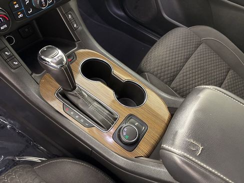 Used 2017 GMC Acadia SLE w/ Driver Alert Package I image 35