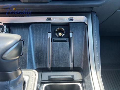 Used 2024 Lexus GX 550 w/ Accessory Package (2T) AWD/4WD image 25