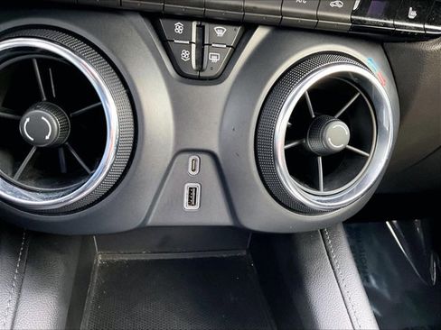 Used 2020 Chevrolet Blazer LT image 22