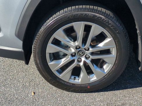 Used 2024 Toyota RAV4 XLE Premium image 11