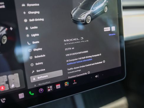 Used 2021 Tesla Model 3 Standard Range Plus RWD image 17