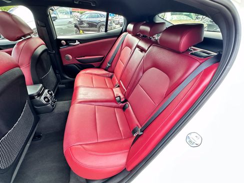 Used 2020 Kia Stinger GT-Line w/ Sun & Sound Package AWD/4WD image 33