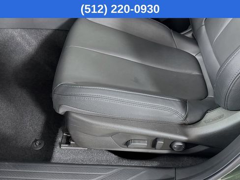 Used 2026 Subaru Outback Premium image 24