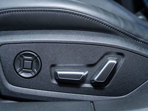 Certified 2025 Audi RS 7 performance Sportback AWD/4WD image 27