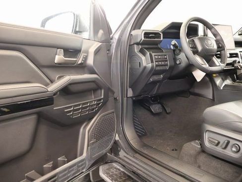 New 2026 Toyota 4Runner Limited image 9