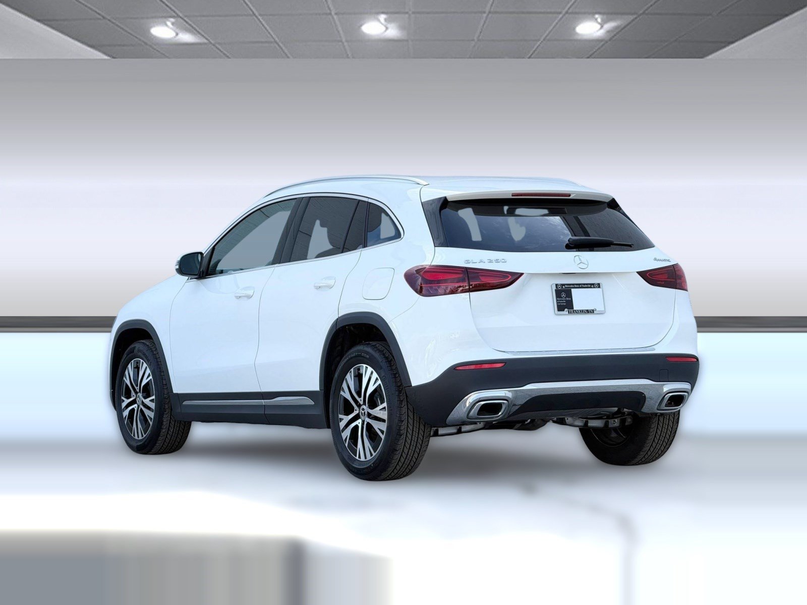 Used 2026 Mercedes-Benz GLA 250 4MATIC image 3