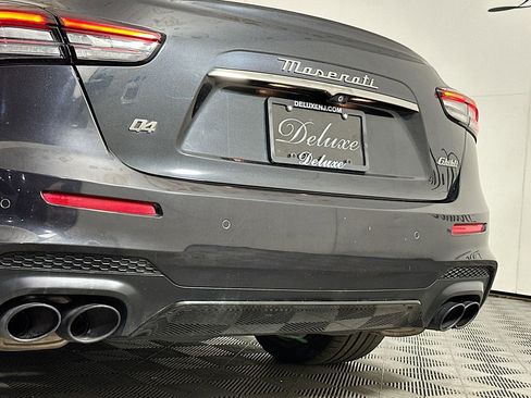 Used 2023 Maserati Ghibli Modena Q4 AWD/4WD image 26