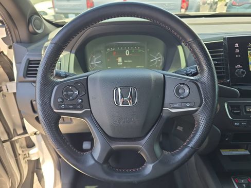Certified 2023 Honda Passport TrailSport image 26