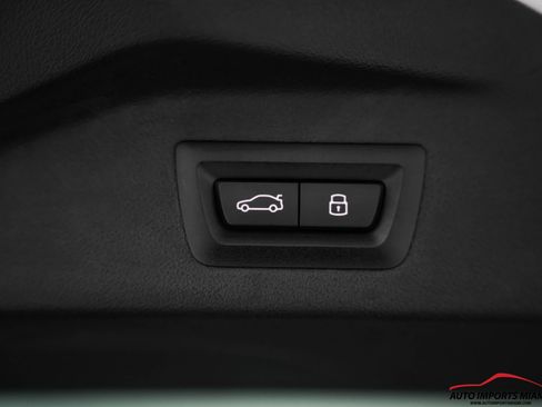 Used 2024 BMW X7 xDrive40i w/ M Sport Package image 70