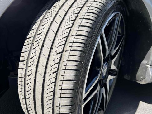 Used 2014 Mercedes-Benz C 250 Sedan image 9