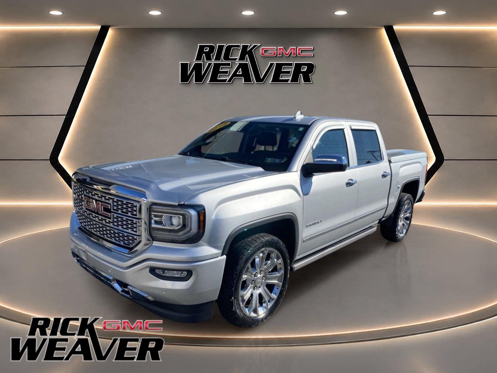 Used 2018 GMC Sierra 1500 Denali w/ Denali Ultimate Package AWD/4WD image 1