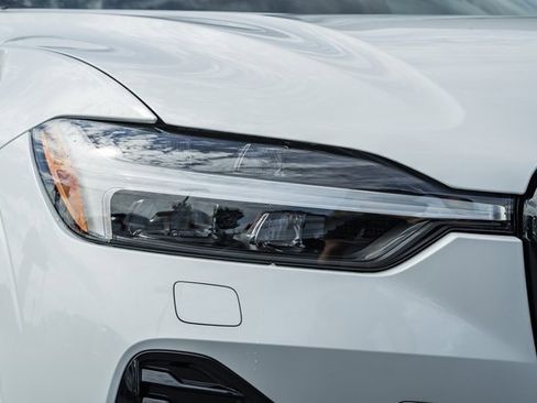 New 2026 Volvo XC60 B5 Ultra w/ Protection Package Premier image 12
