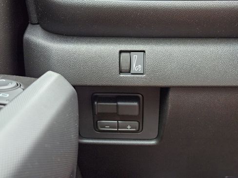 New 2026 Chevrolet Colorado Trail Boss AWD/4WD image 23