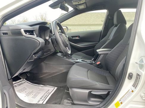 Used 2021 Toyota Corolla SE image 12