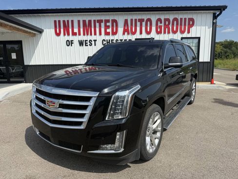 Used 2016 Cadillac Escalade ESV Platinum AWD/4WD image 1