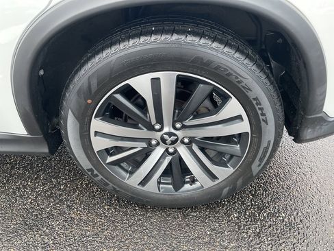 Used 2020 Mitsubishi Outlander Sport ES image 4