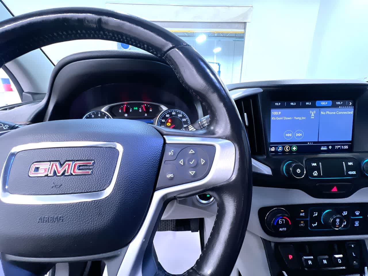 Used 2021 GMC Terrain SLT w/ LPO, Floor Liner Package FWD image 21