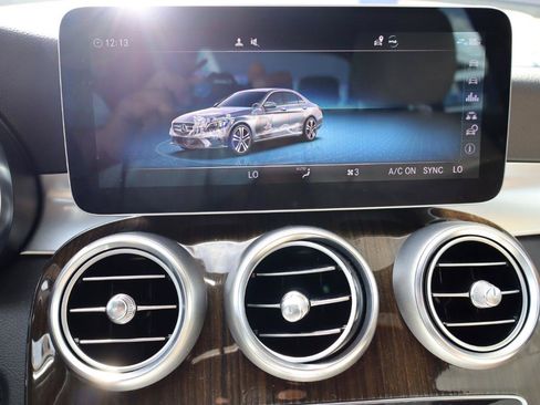 Used 2019 Mercedes-Benz C 300 Sedan image 21