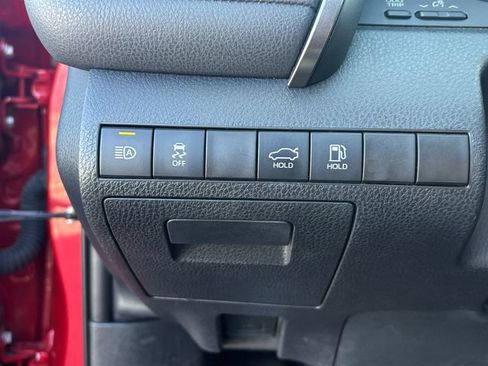 Certified 2022 Toyota Camry SE FWD image 22