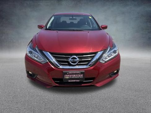 Used 2017 Nissan Altima 2.5 SV FWD image 3