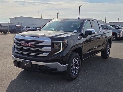 New 2026 GMC Sierra 1500 SLE w/ Preferred Package image 1