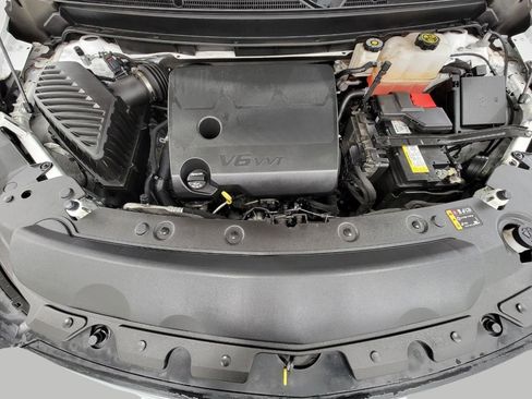 Used 2023 Buick Enclave Essence w/ Experience Buick Package image 9