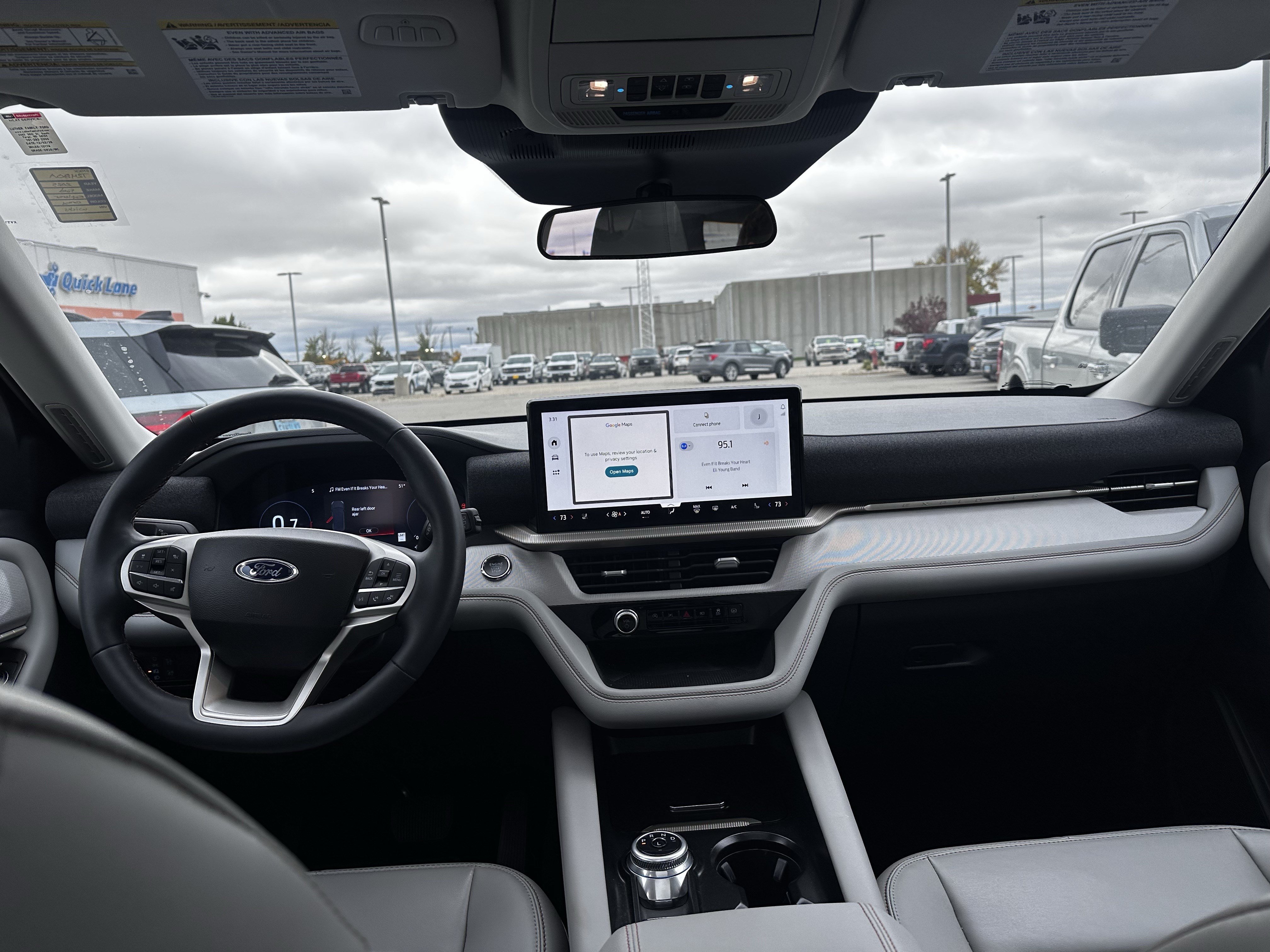 Used 2025 Ford Explorer Active w/ Active Comfort Package AWD/4WD image 6