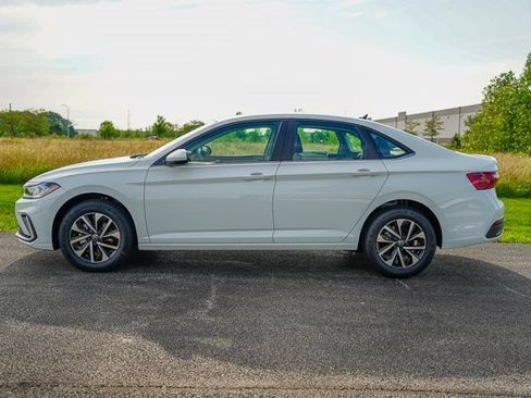 New 2025 Volkswagen Jetta S image 19