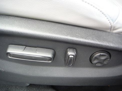 Used 2020 Honda CR-V EX-L image 15
