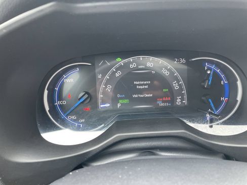 Certified 2024 Toyota RAV4 XLE w/ Convenience Package AWD/4WD image 17