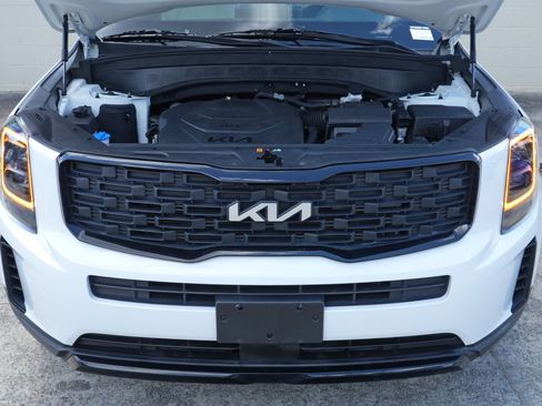 Used 2022 Kia Telluride EX w/ EX Premium Package AWD/4WD image 7