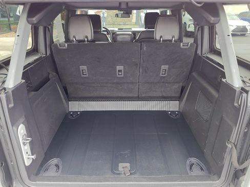 Used 2024 Ford Bronco Black Diamond image 29