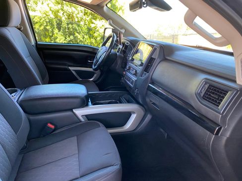Used 2024 Nissan Titan SV w/ SV Convenience Package AWD/4WD image 50